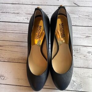Michael Kors Navy Saffiano Leather Pumps Heels Designer Logo Corpcore Womens 8